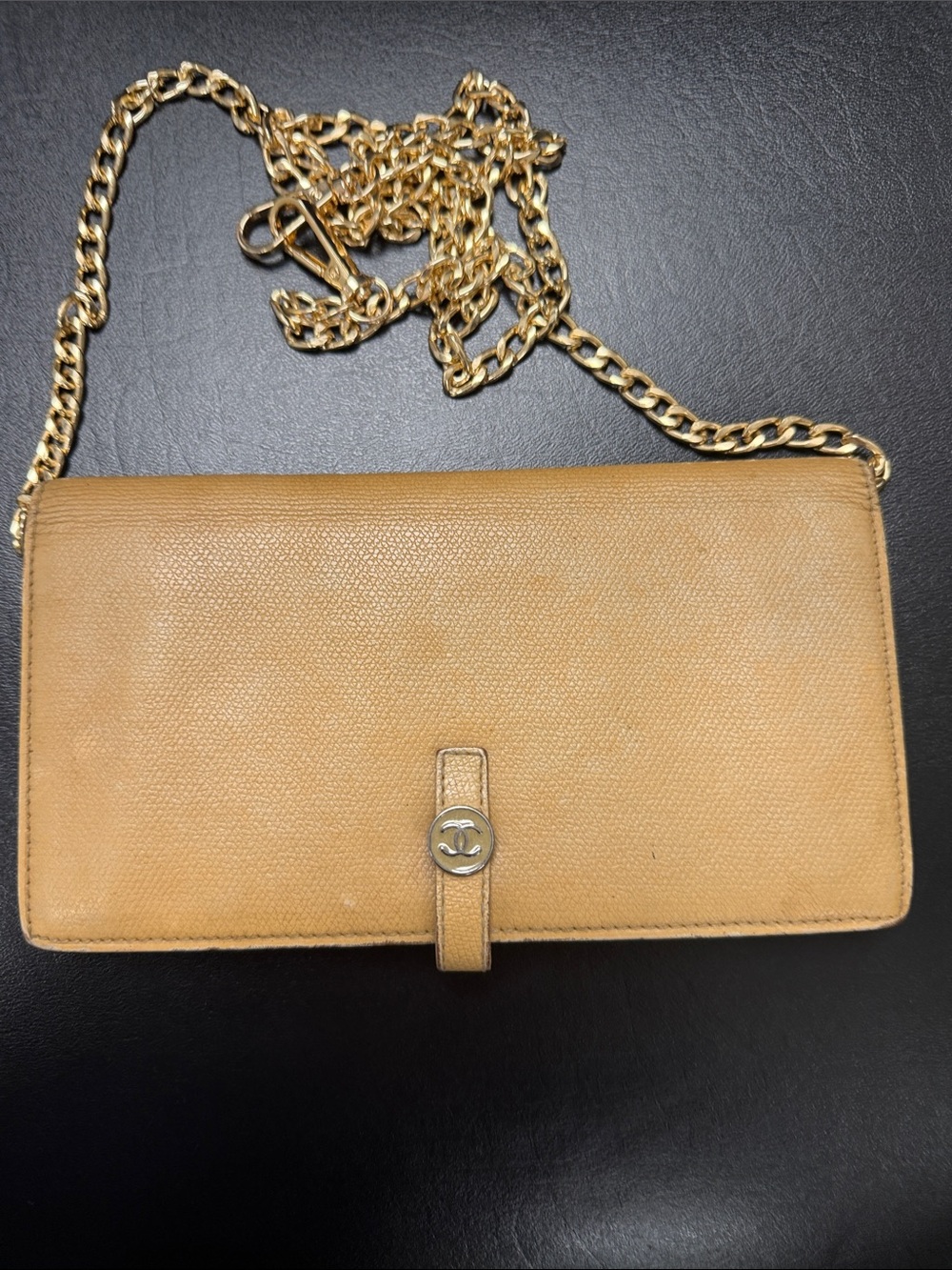 Chanel with chain